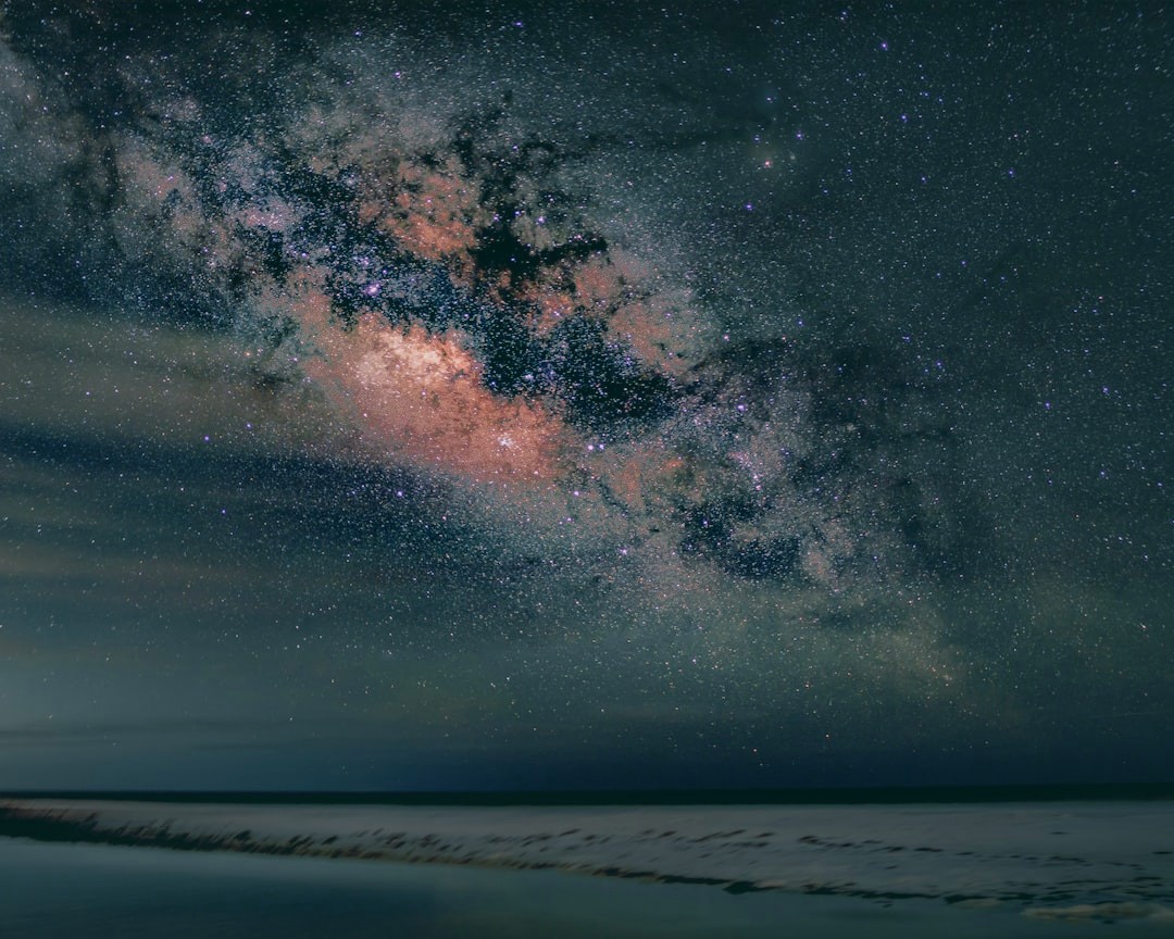https://unsplash.com/@dkoplyk